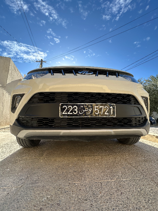Mahindra KUV 100 - Photo 3
