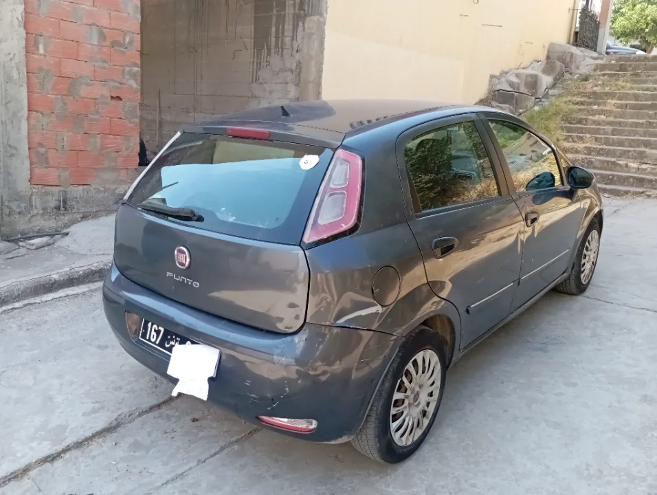 Fiat GRANDE PUNTO - Photo 6