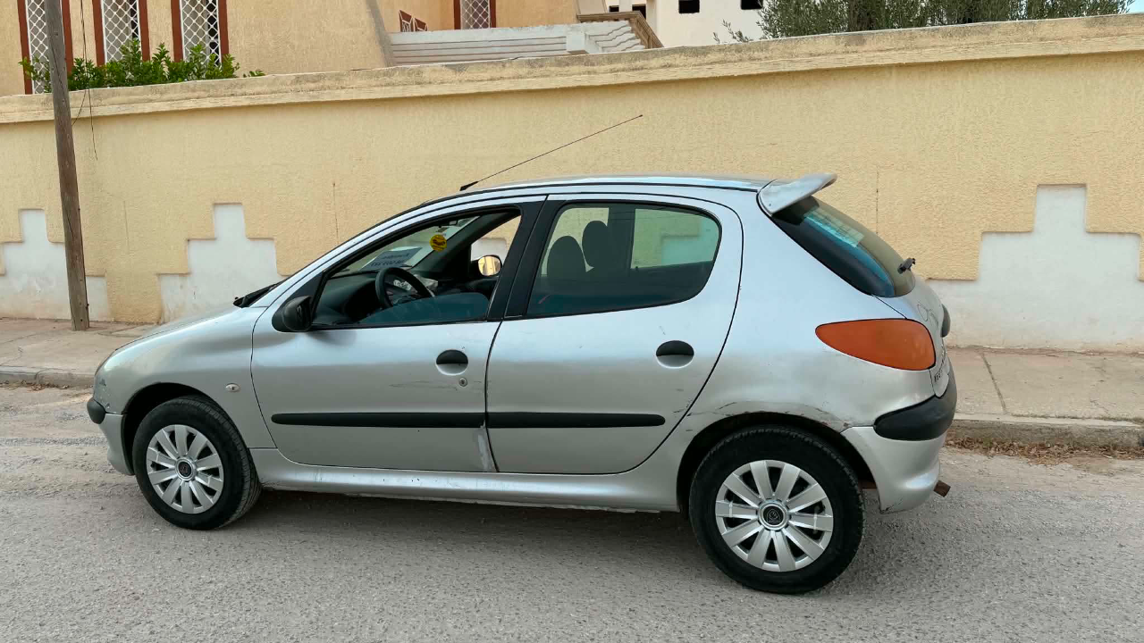 Peugeot 206 - Photo 5
