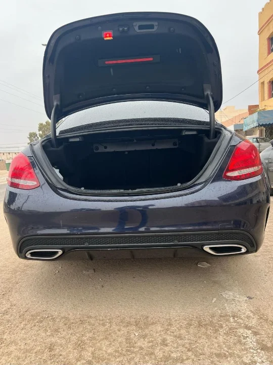 Mercedes Classe C - Photo 6