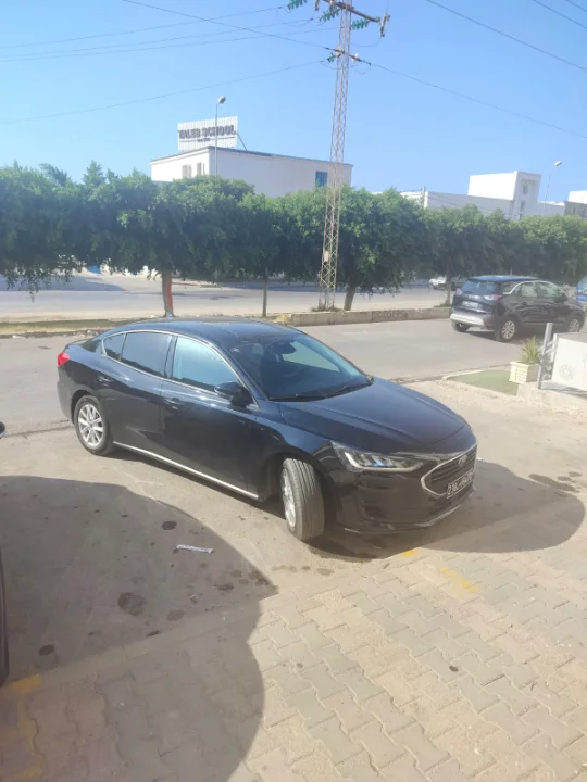 Ford FOCUS - Photo 4