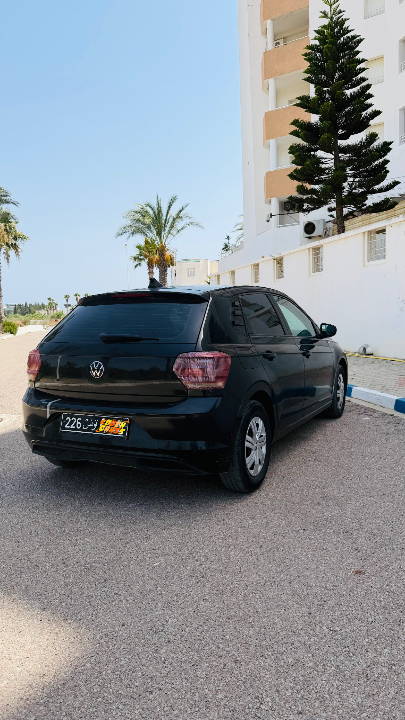 Volkswagen Polo - Photo 2