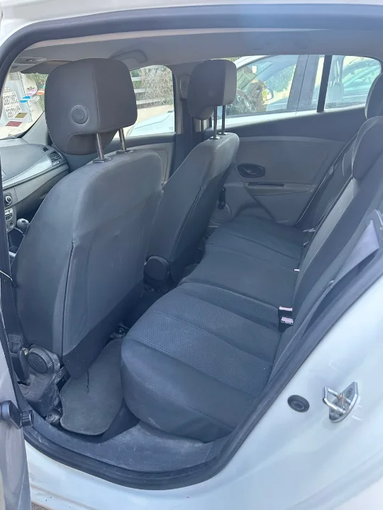 Renault Megane - Photo 10