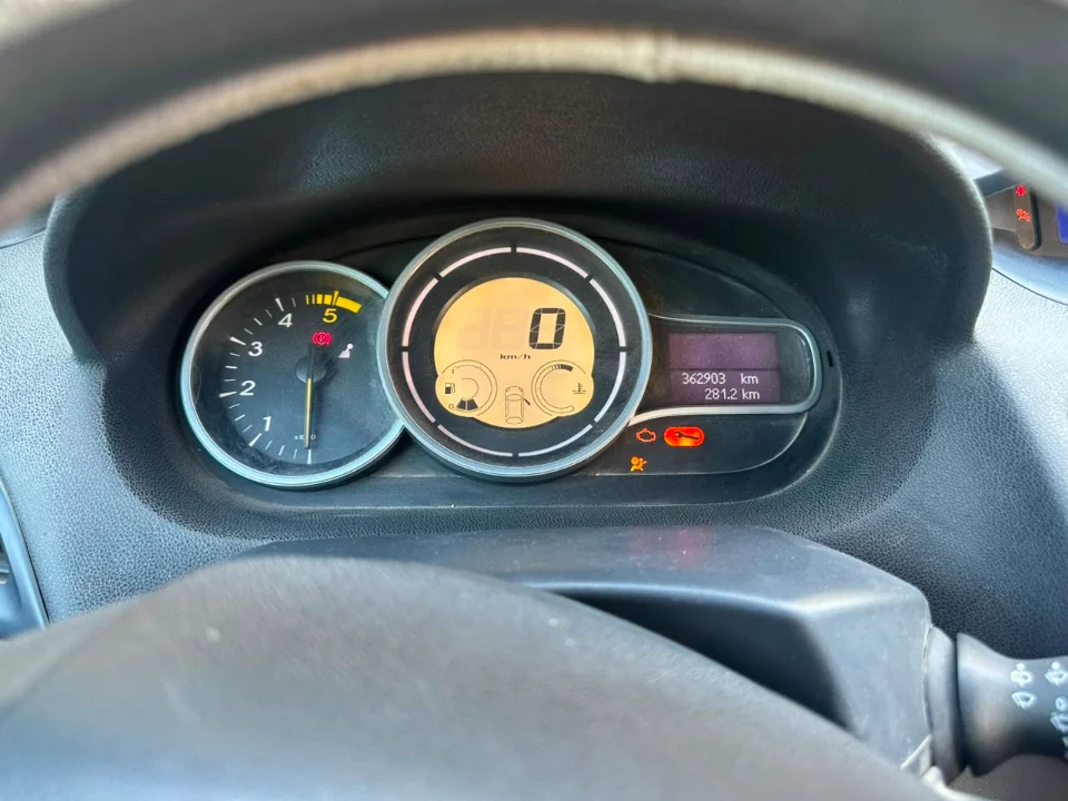 Renault Megane - Photo 4