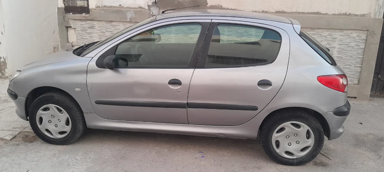 Peugeot 206 - Photo 6