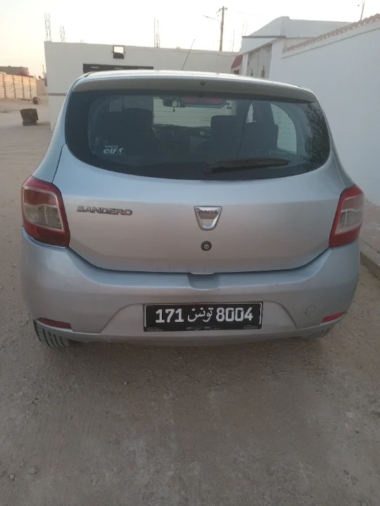 Dacia SANDERO - Photo 6