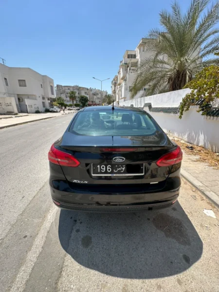 Ford FOCUS - Photo 6