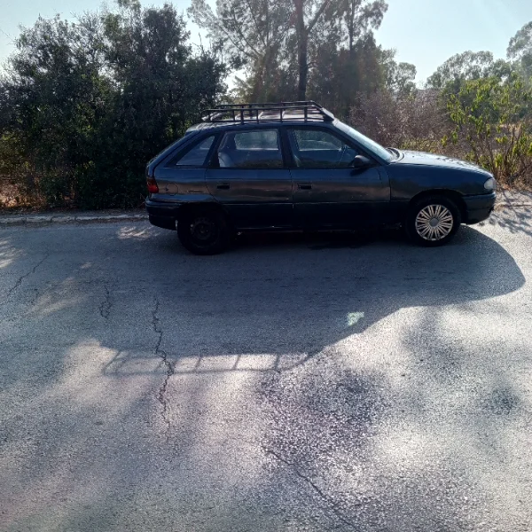 Opel Astra - Photo 8