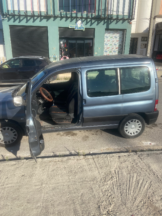 Citroen BERLINGO - Photo 5