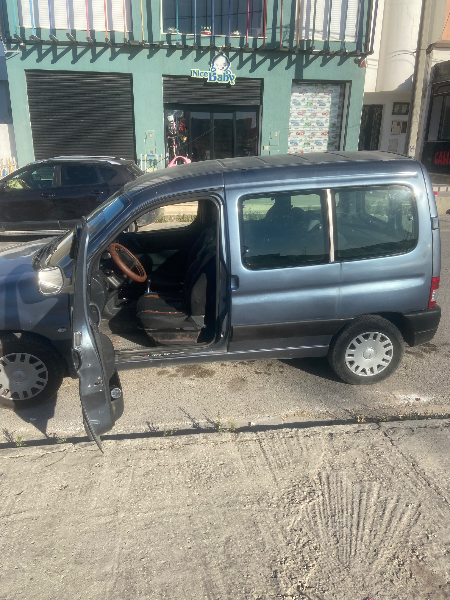 Citroen BERLINGO - Photo 5