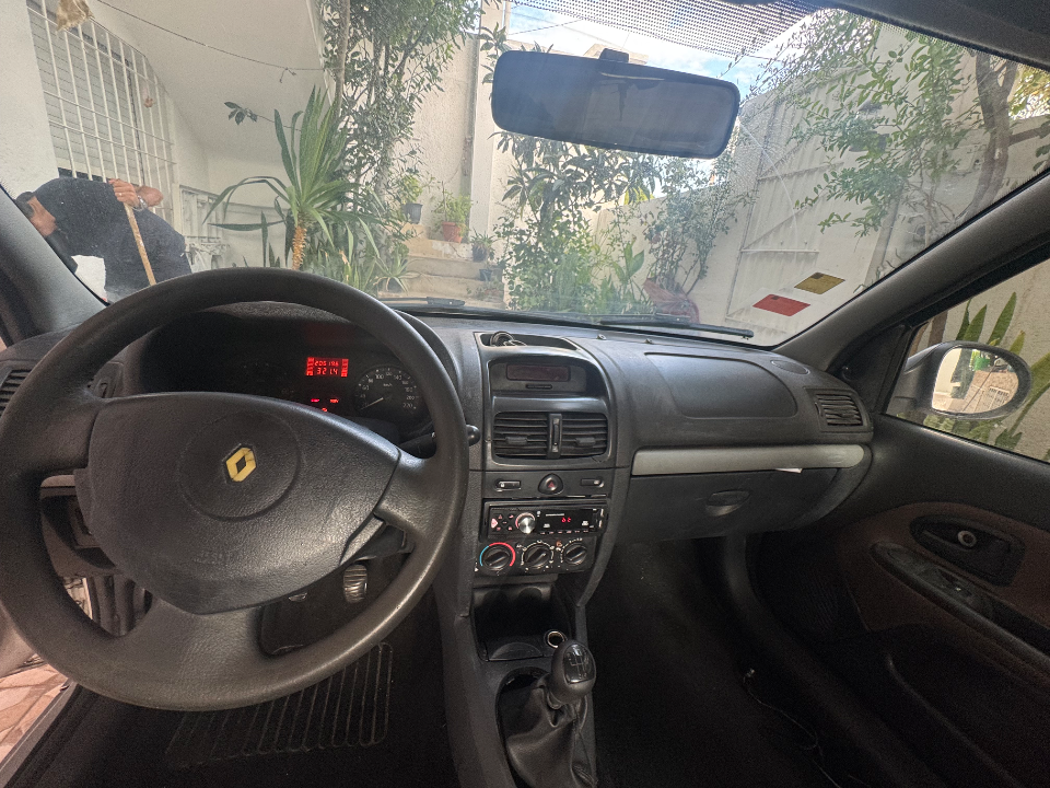 Renault Clio - Photo 6
