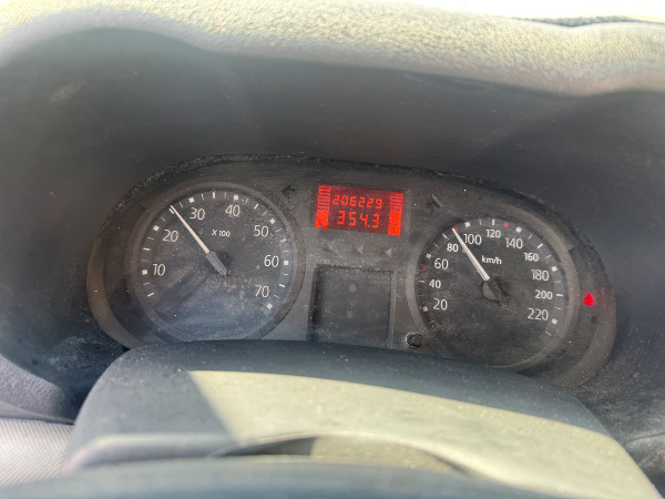 Renault Clio - Photo 4