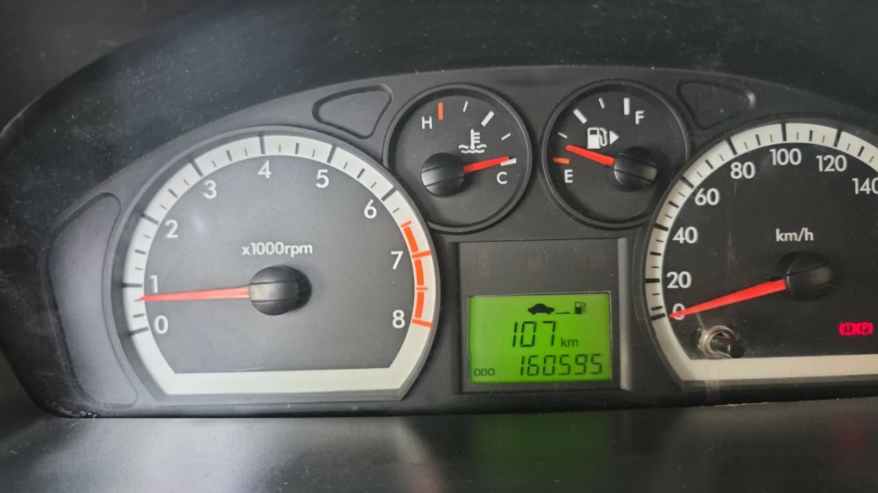 Chevrolet AVEO - Photo 3