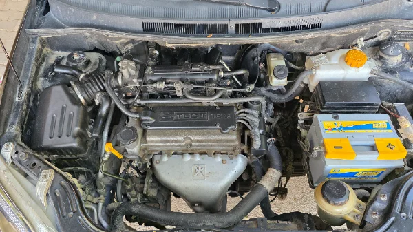Chevrolet AVEO - Photo 4