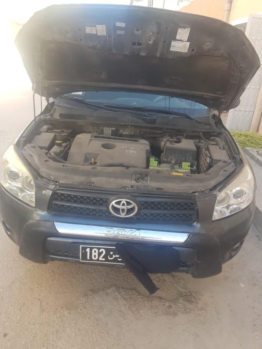 Toyota RAV4 - Photo 3