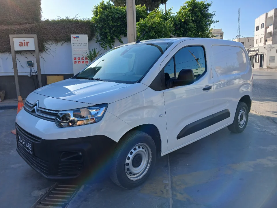 Citroen BERLINGO - Photo 8
