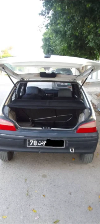 Peugeot 106 - Photo 8