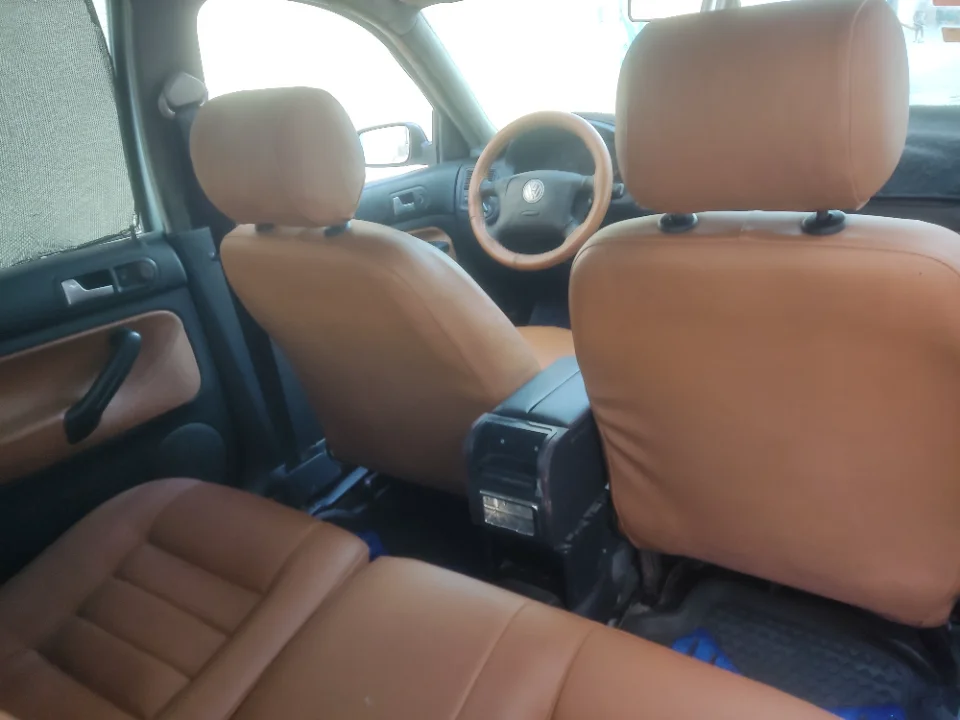 Volkswagen Golf - Photo 7
