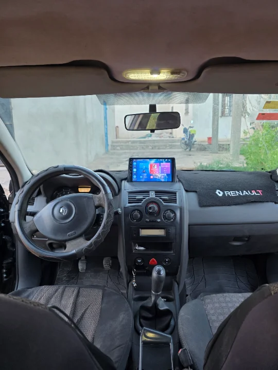 Renault Megane - Photo 8