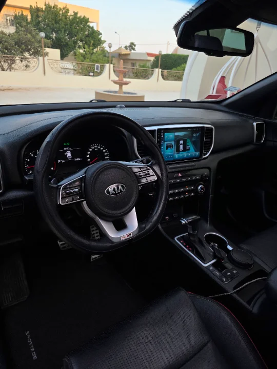 Kia SPORTAGE - Photo 2