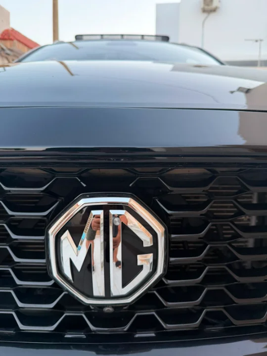 MG MG ZS - Photo 3