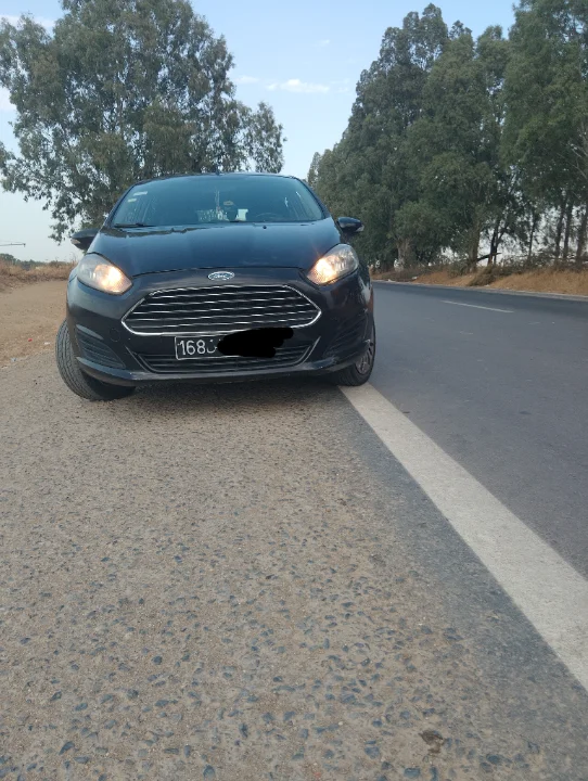 Ford FIESTA - Photo 5