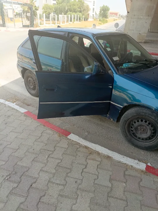 Opel Astra - Photo 8