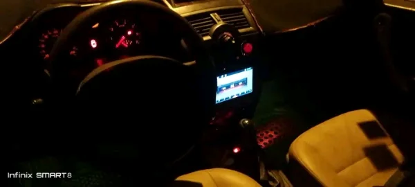 Renault Megane - Photo 6