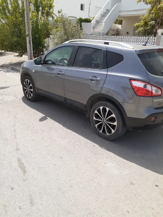 Nissan Qashqai - Photo 9