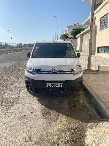 Citroen BERLINGO - Photo 9