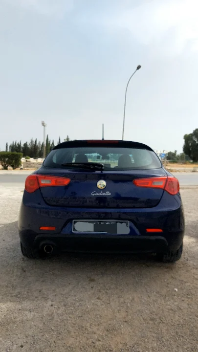 Alfa romeo GIULIETTA - Photo 8