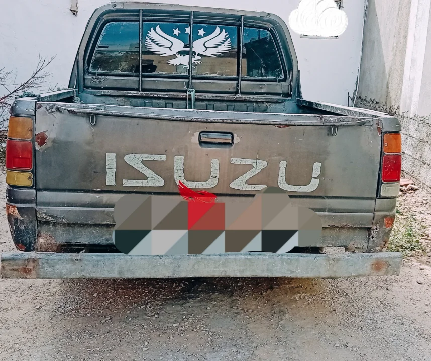 Isuzu TROOPER - Photo 4