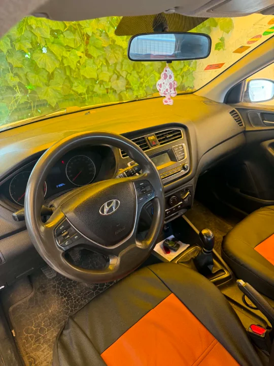 Hyundai I20 - Photo 8