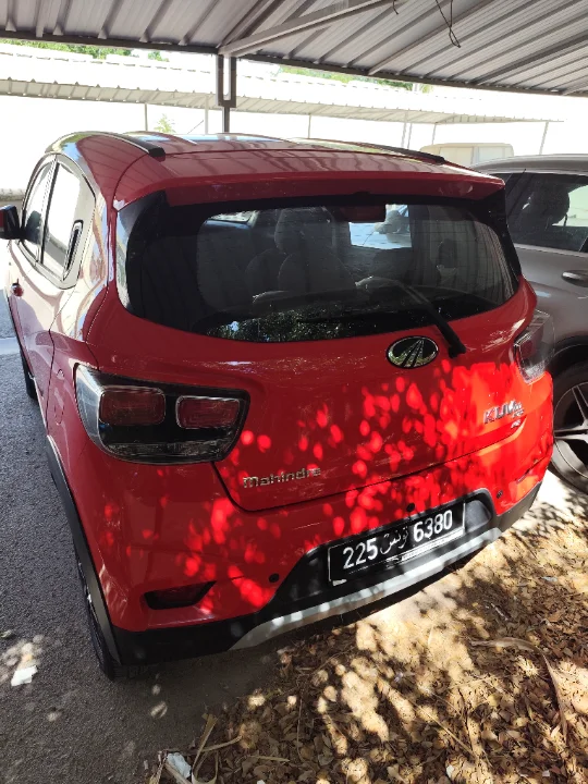 Mahindra KUV 100 - Photo 5