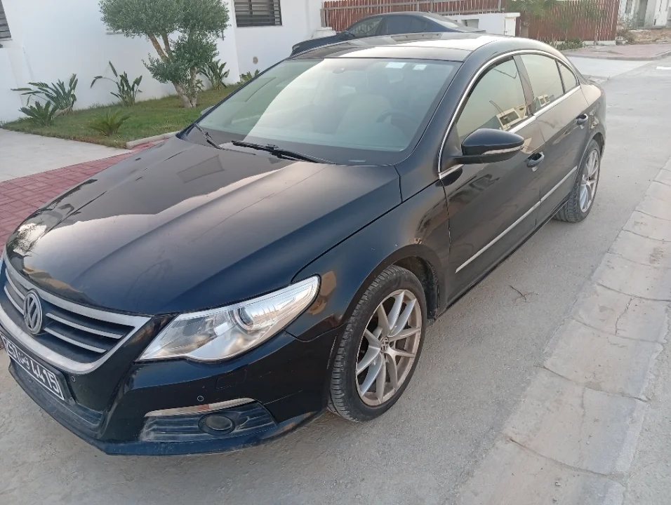 Volkswagen Passat CC - Photo 4