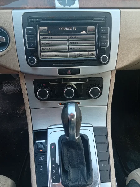 Volkswagen Passat CC - Photo 6