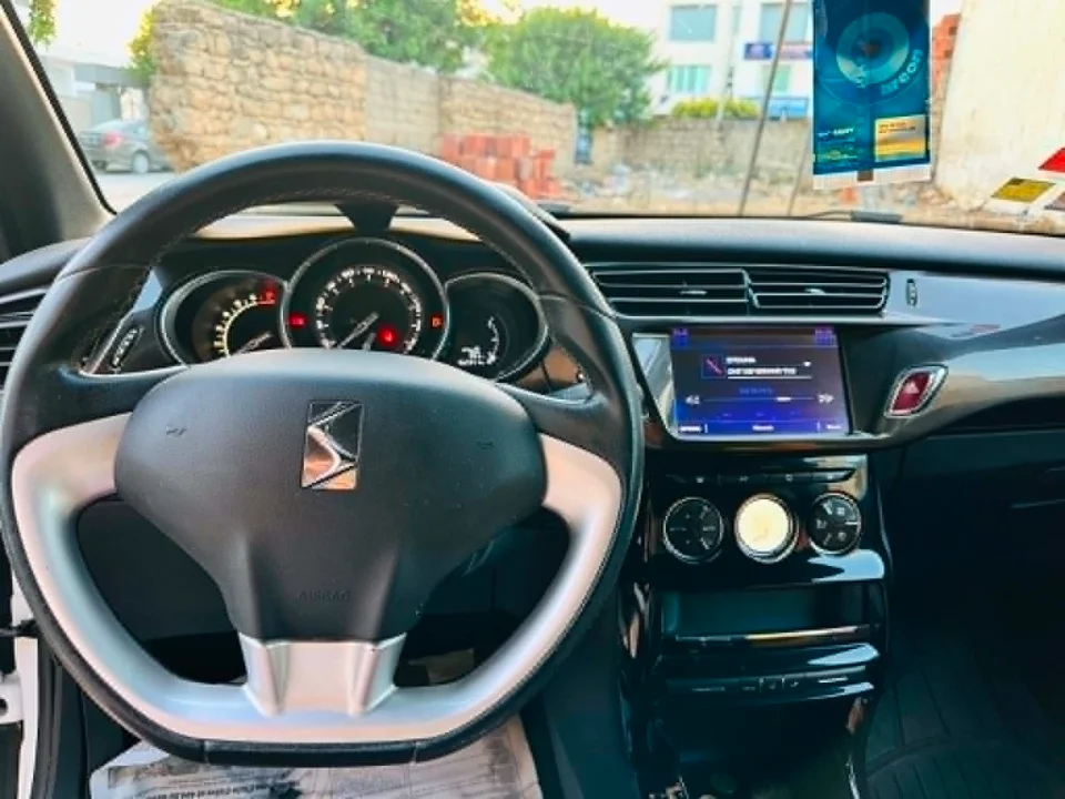 Citroen DS3 - Photo 3