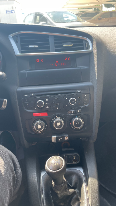 Citroen C4 - Photo 6