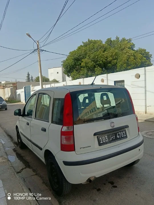 Fiat PANDA - Photo 2