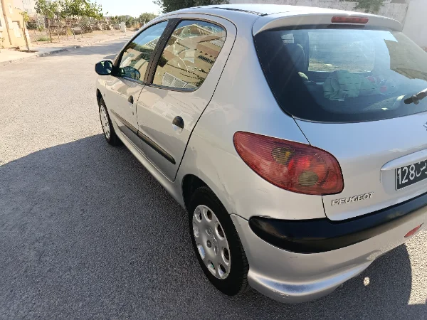 Peugeot 206 - Photo 11