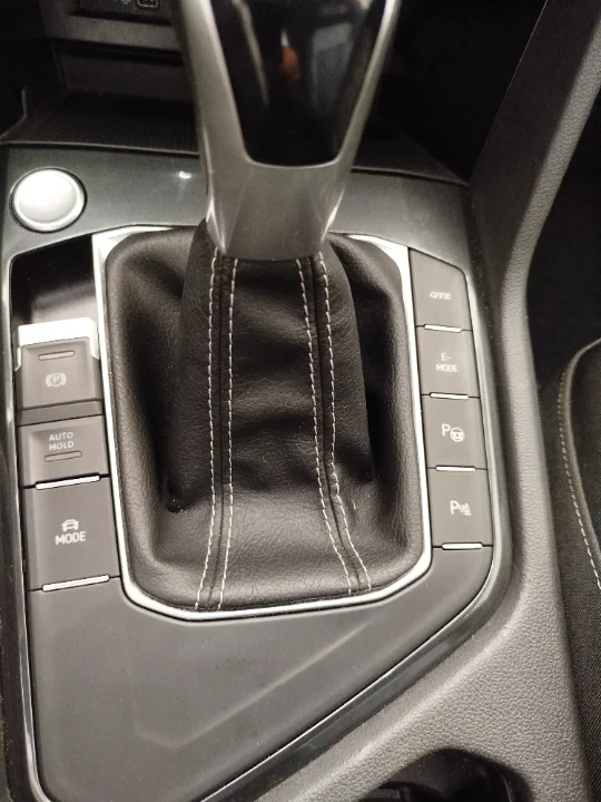 Volkswagen Tiguan - Photo 9