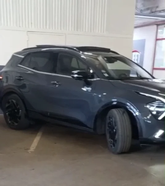 Kia SPORTAGE - Photo 2