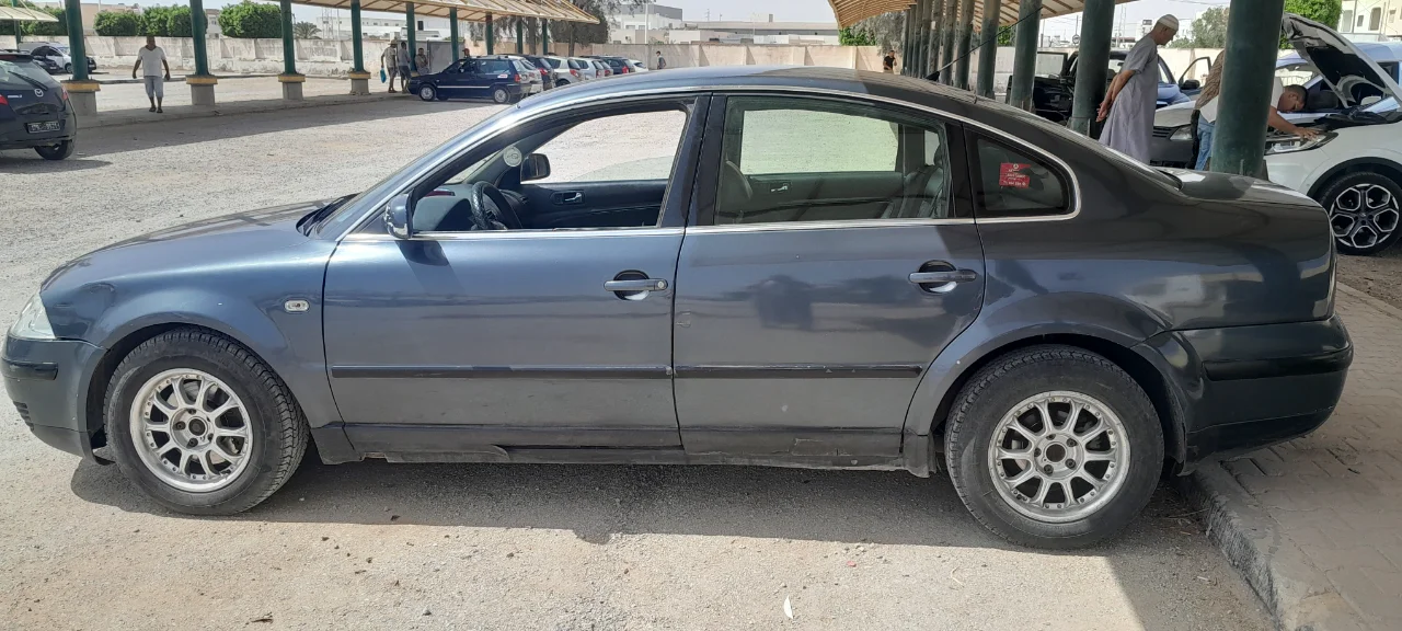 Volkswagen Passat - Photo 6