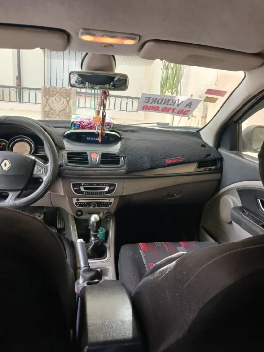 Renault Megane - Photo 4