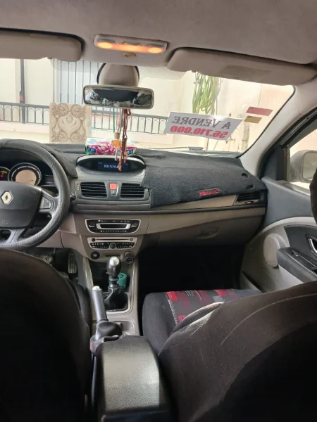 Renault Megane - Photo 4