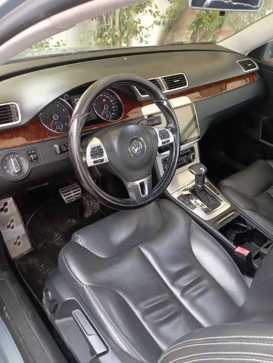 Volkswagen Passat - Photo 9