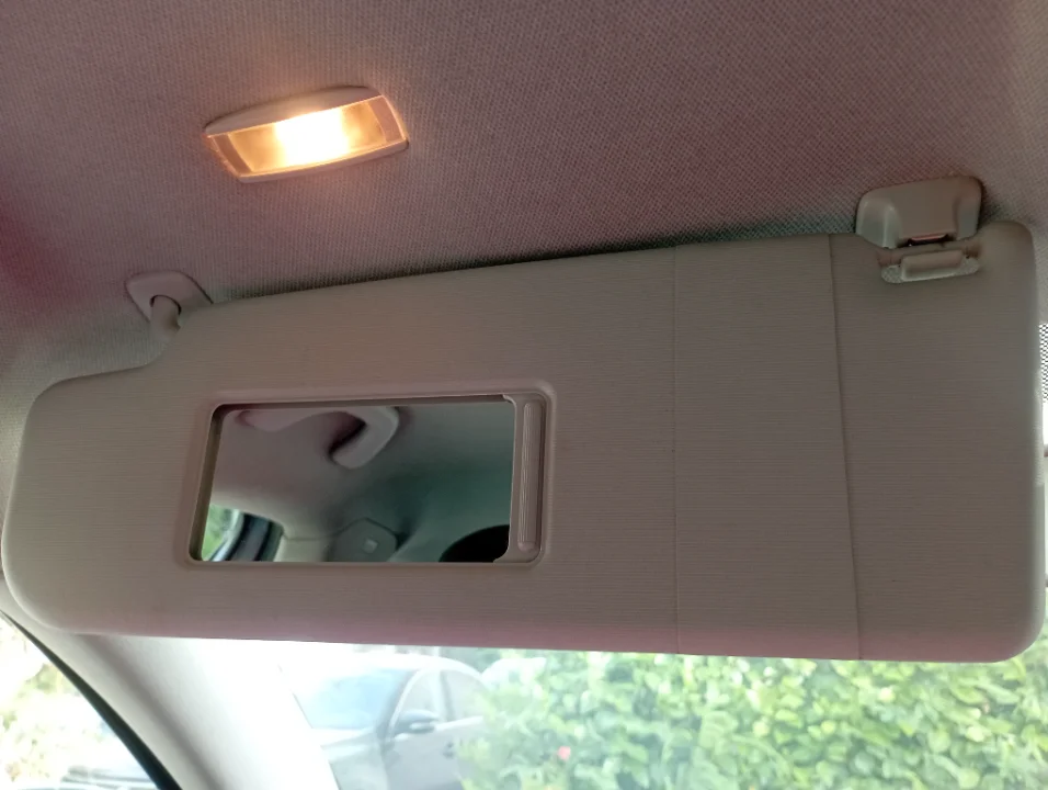Volkswagen Passat - Photo 5