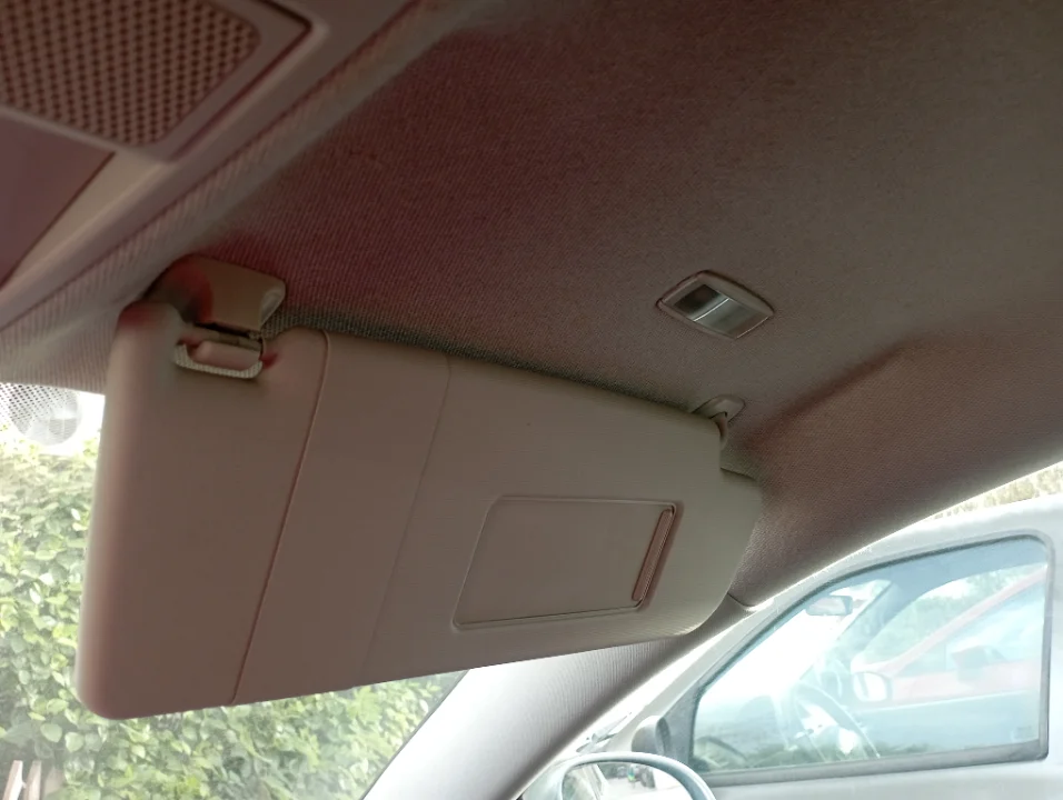 Volkswagen Passat - Photo 4