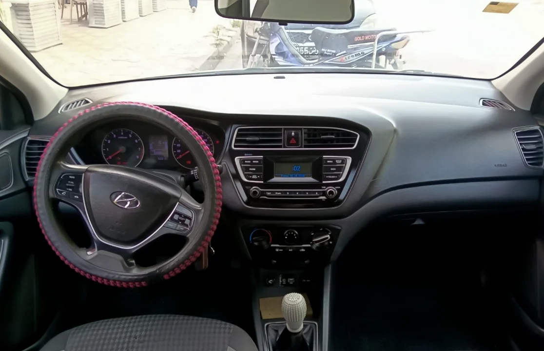 Hyundai I20 - Photo 2