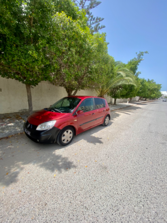 Renault Scenic - Photo 2